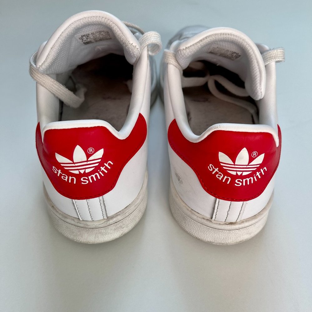 Rare Adidas Stan Smith Collegiate Red Fashion Sneaker  Size 9 Women’s, 7 Men’s